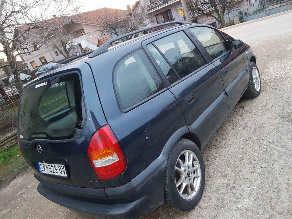 Opel-Zafira