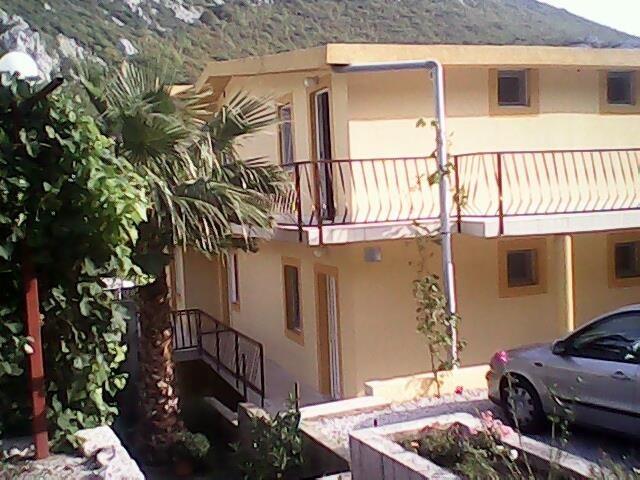 ApartmaniGrozdanić-Čanj
