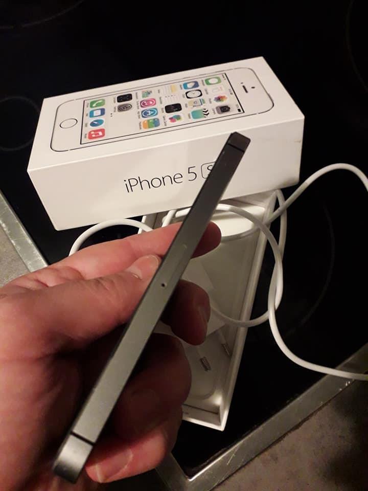 Iphone-5s-32gb-space-grey