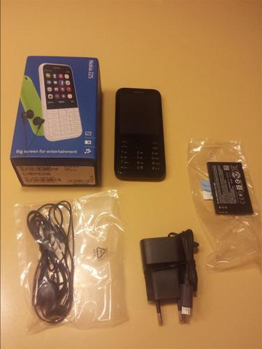 NOKIA 225