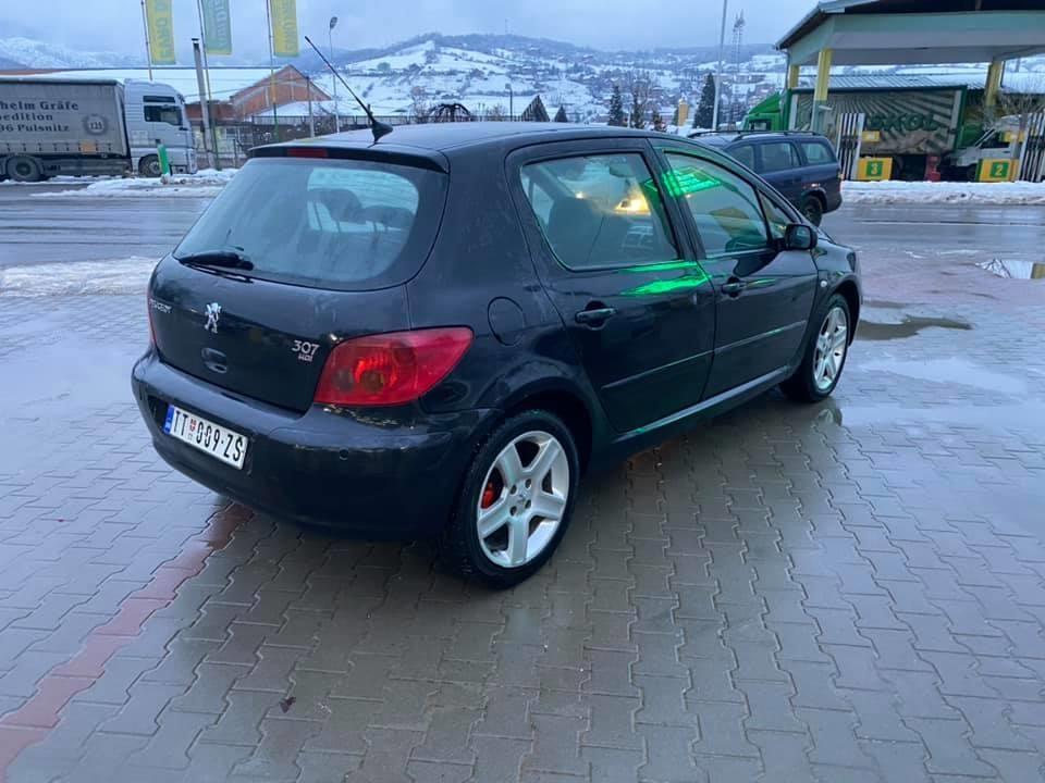 PEUGEOT-307-2-0HDI