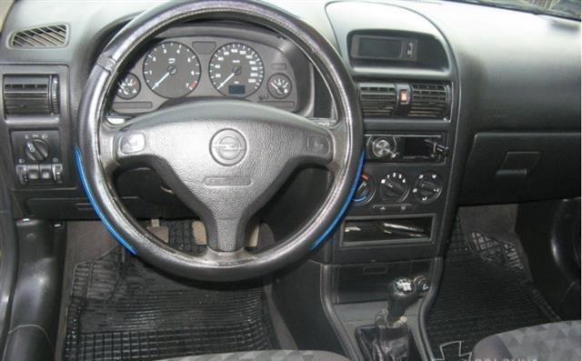 Opel-Astra-G-1-6-8v--01