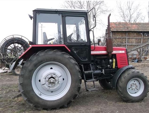 Traktor Belarus 820 Eurolux