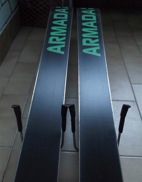 ARMADA-Pipe-Cleaner-Full-Twin-Tip
