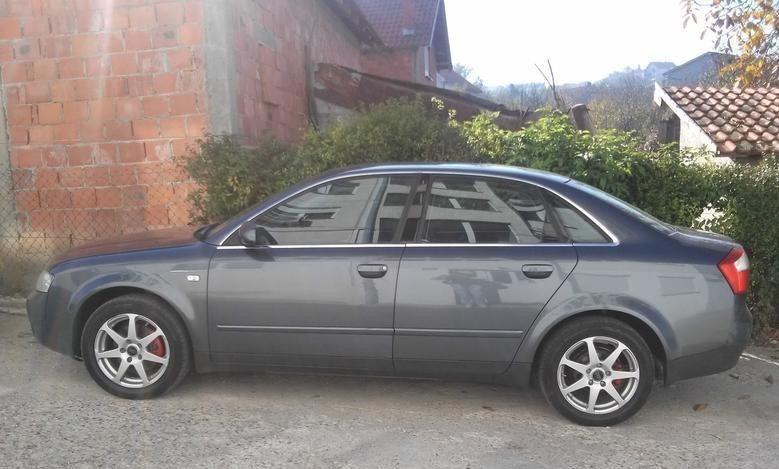 Audi-A4-NOV-TEK-REG--02