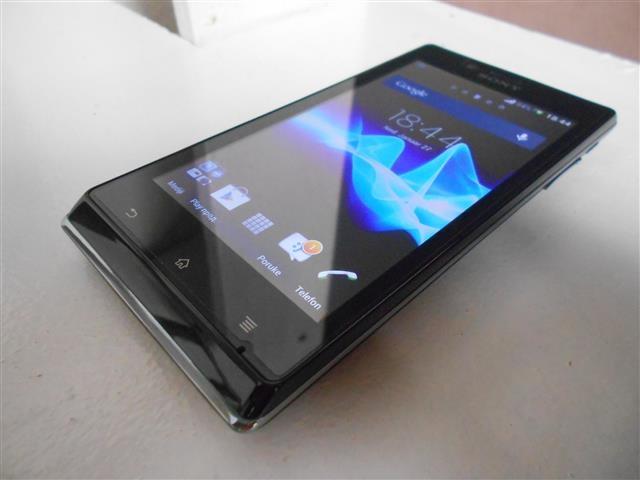 Sony-Xperia-J