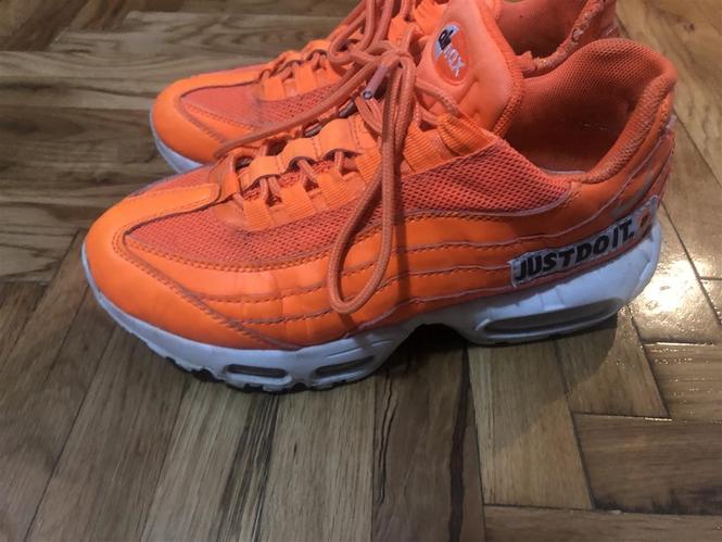 Nike 95