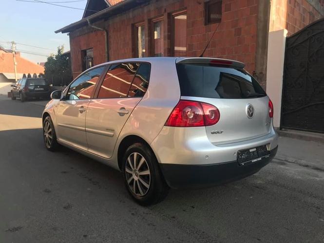 GOLF 5 UNITED