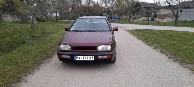 Golf 3  16 benzin plin  0631436798