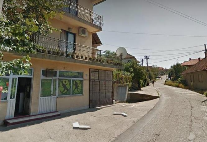 Izdajem