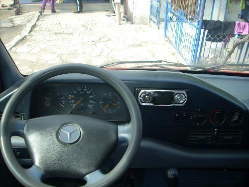 Mercedes-sprinter-210d--98