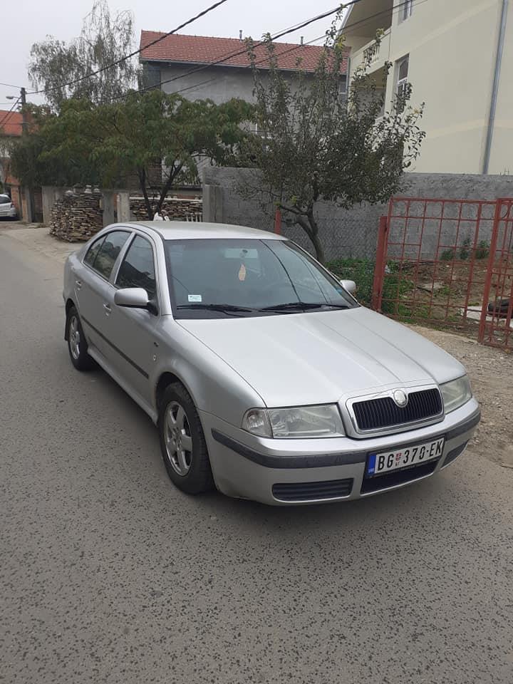 Ceo-auto-u-delovima