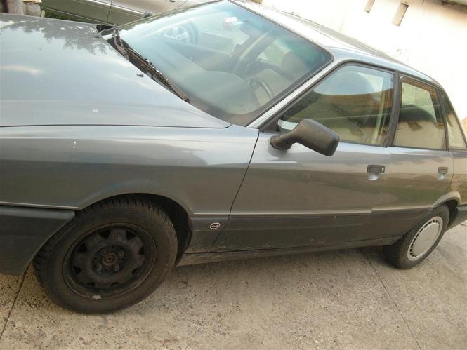Audi 80