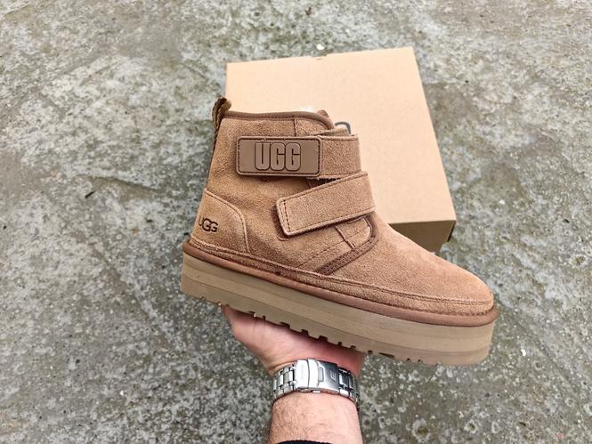 UGG Classic Mini čizmice