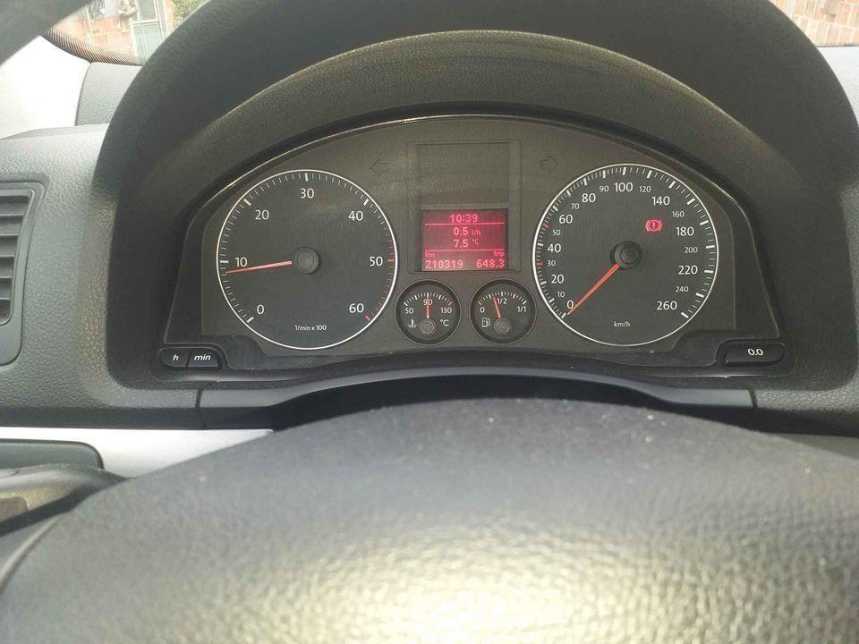 Golf-5-2006g-2000tdi