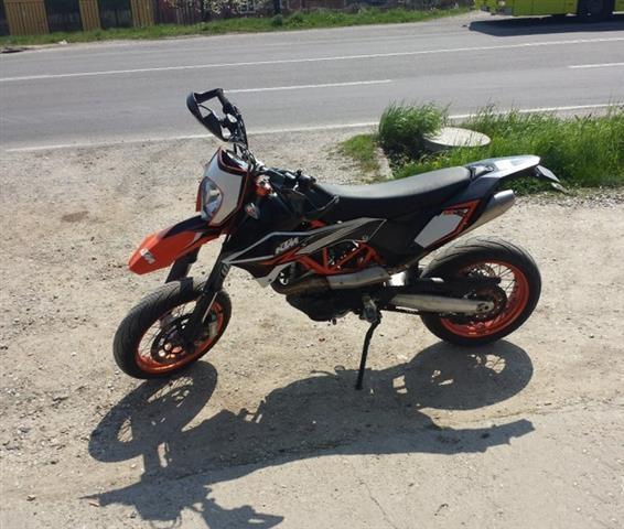 KTM-SMC690R--13