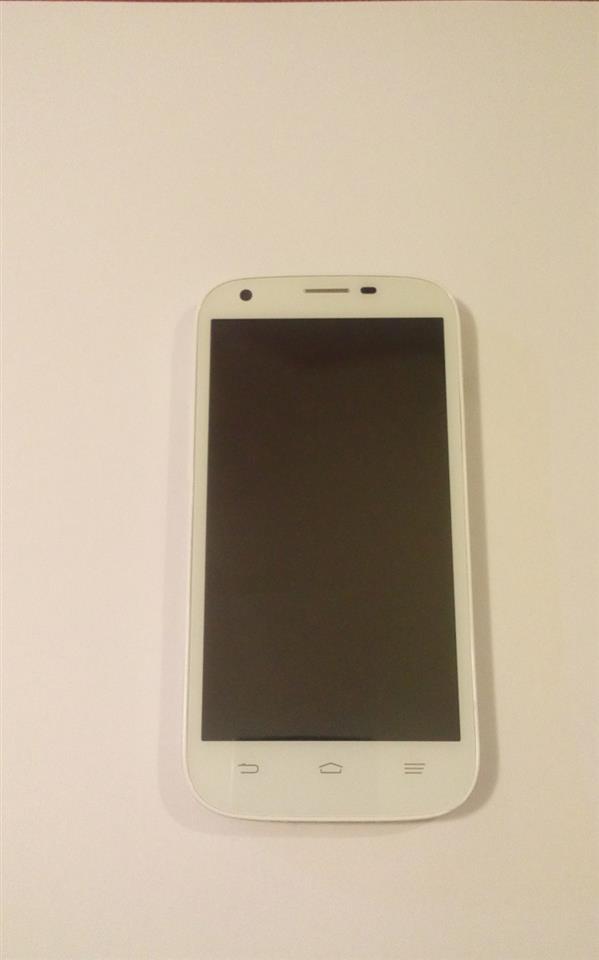 ZTE-Blade-Q-Maxi-ispravan-i-ocuvan