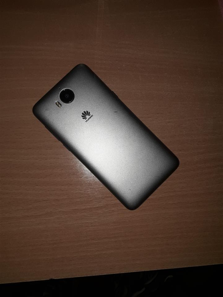 Huawei-Y6-2017