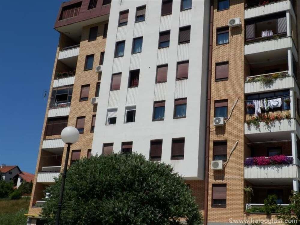 Jednosoban-stan-u-mirnom-delu-grada