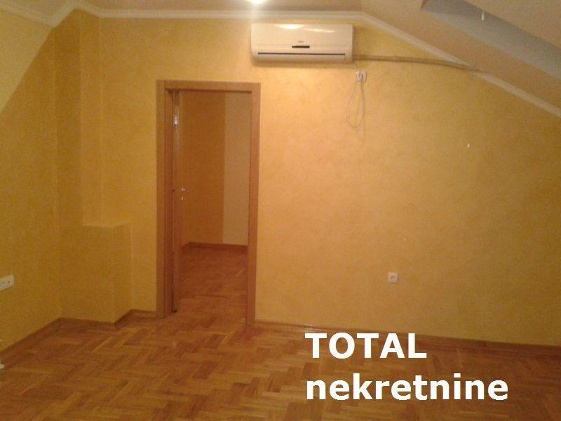 UKNJIZEN-neuseljavan-jednoiposoban-stan-