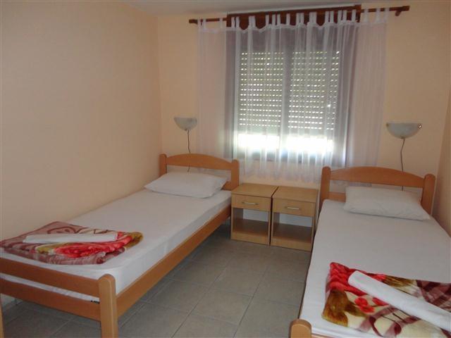 Apartmani Dević, 50m od plaže