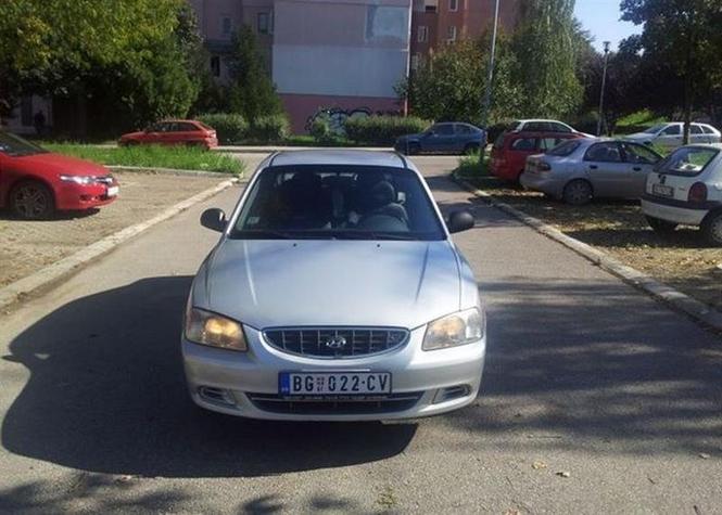 Hyundai Accent crdi -03