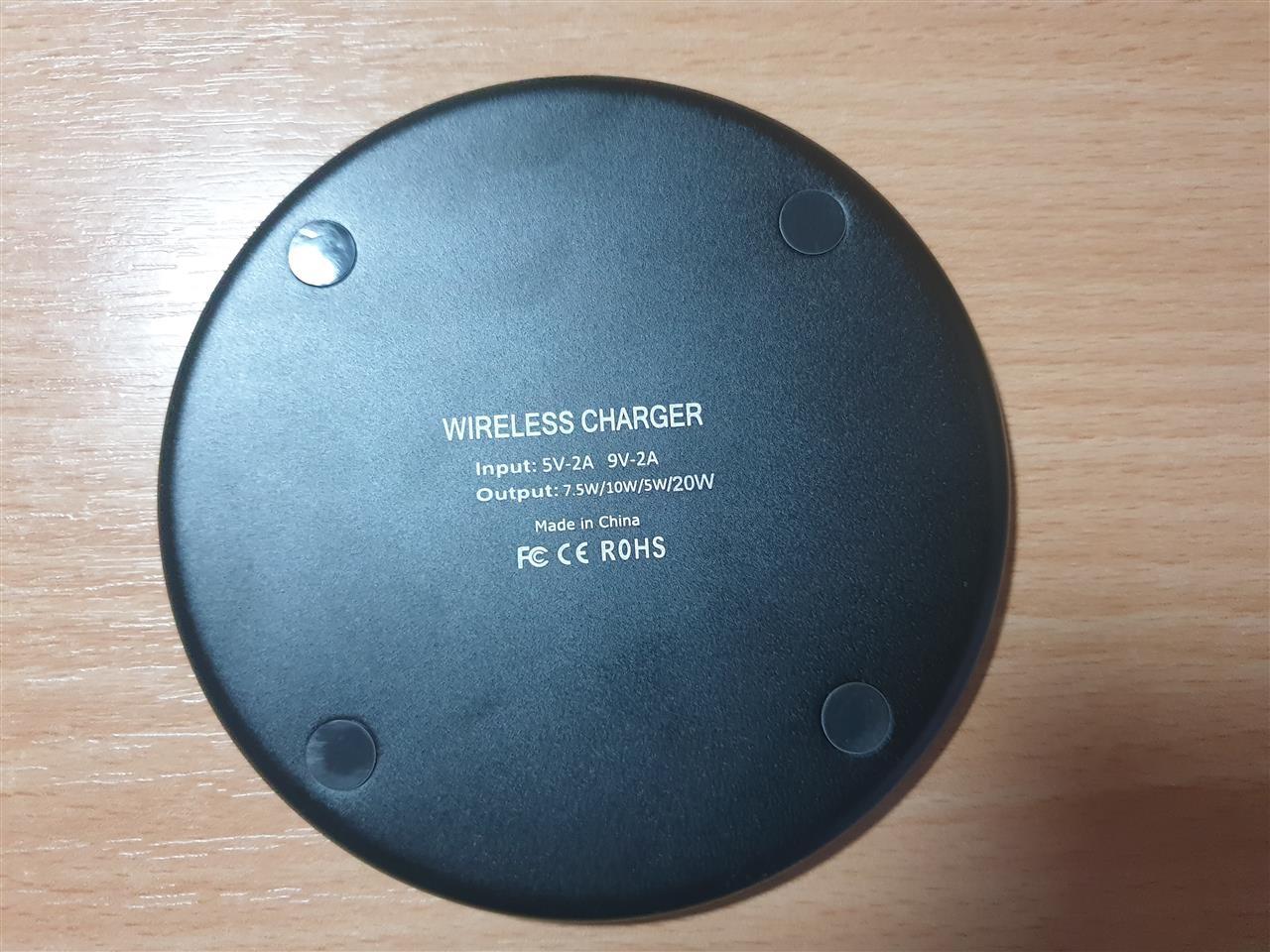 Bezicni-punjac-za-telefon-