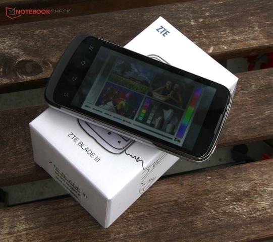 ZTE Blade 3