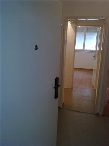 IZDAJEM PRAZAN STAN 41m2 