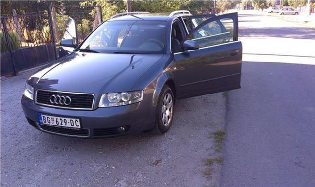 Audi A4 1.9 TDI AVANT -04