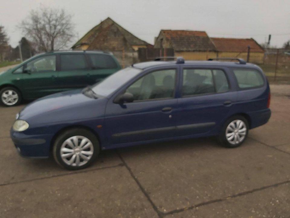 Auto-Renault-Megan