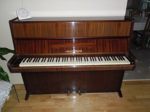 August Forster pianino