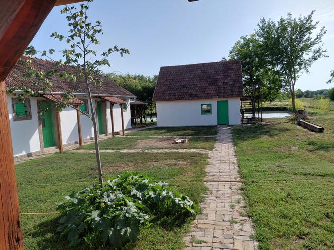 Salaš 7