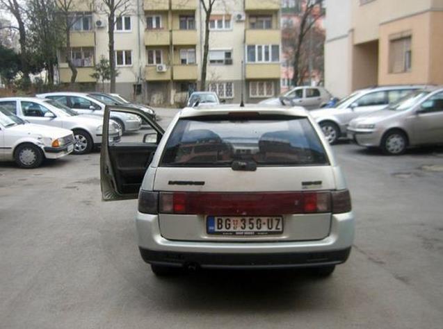 Lada-111-1-5-V8--00