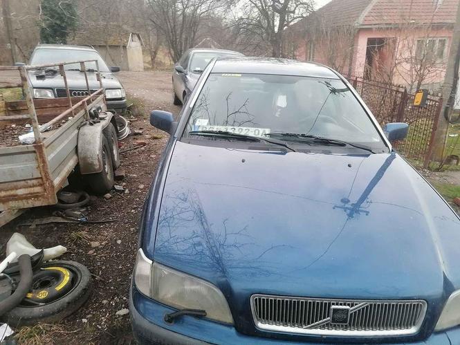 Volvo s40 97g 2,0ben,plin reg 5.2021