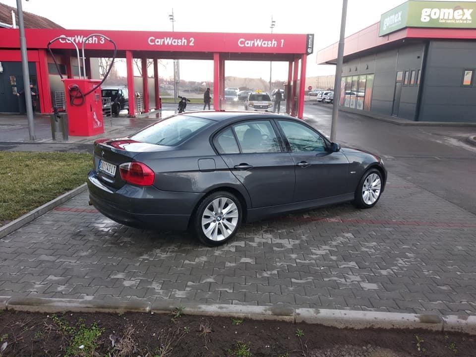 BMW-320d-2006