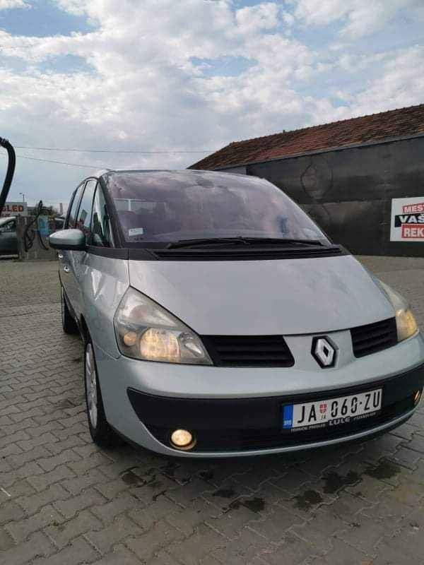 Renault-Espace-2-0t