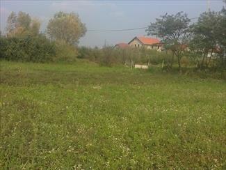 UKNJIŽEN PLAC 959m2 VETERNIK