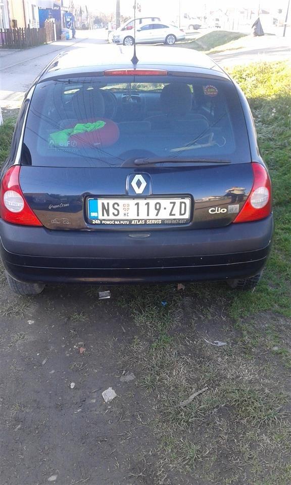 Renault-Clio--04-Super-Stanje