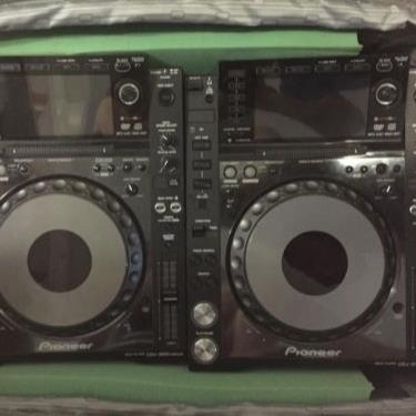 Authentic Latest -P-i-o-n-e-e-r DJ Set 2x CDJ 2000 nexus2 nx