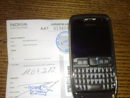 Nokia E 71