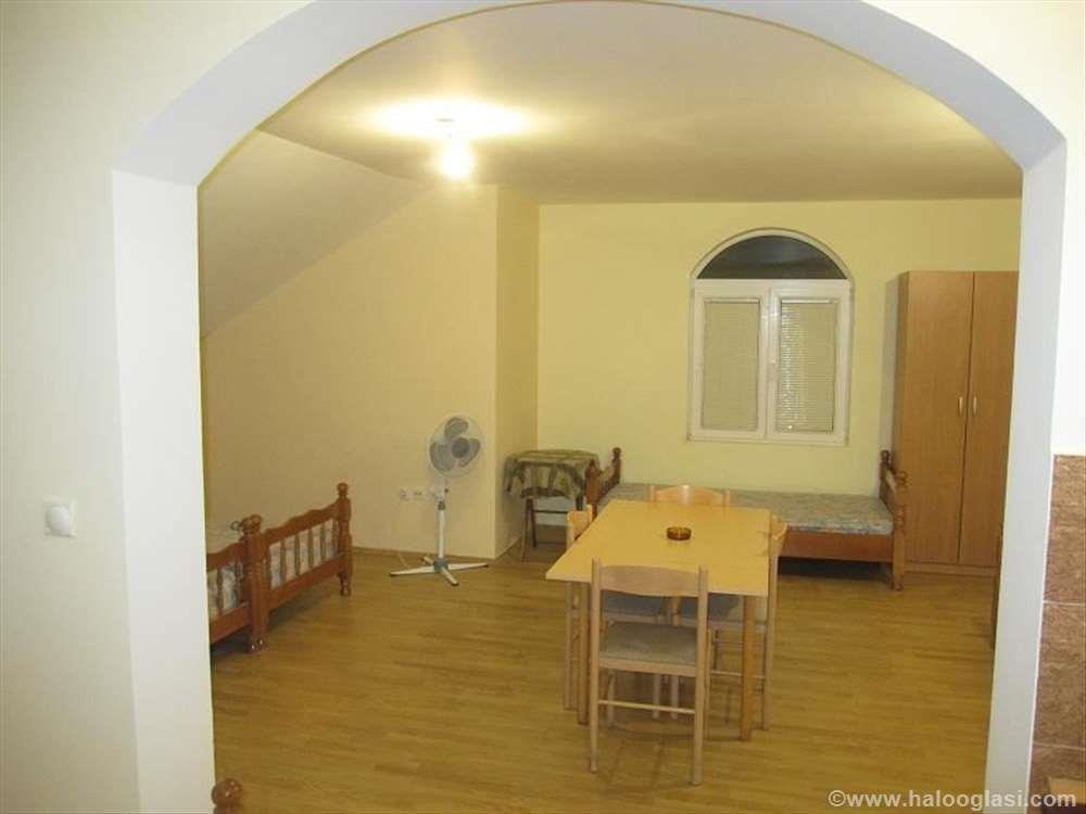 Prodajem-apartman-stan