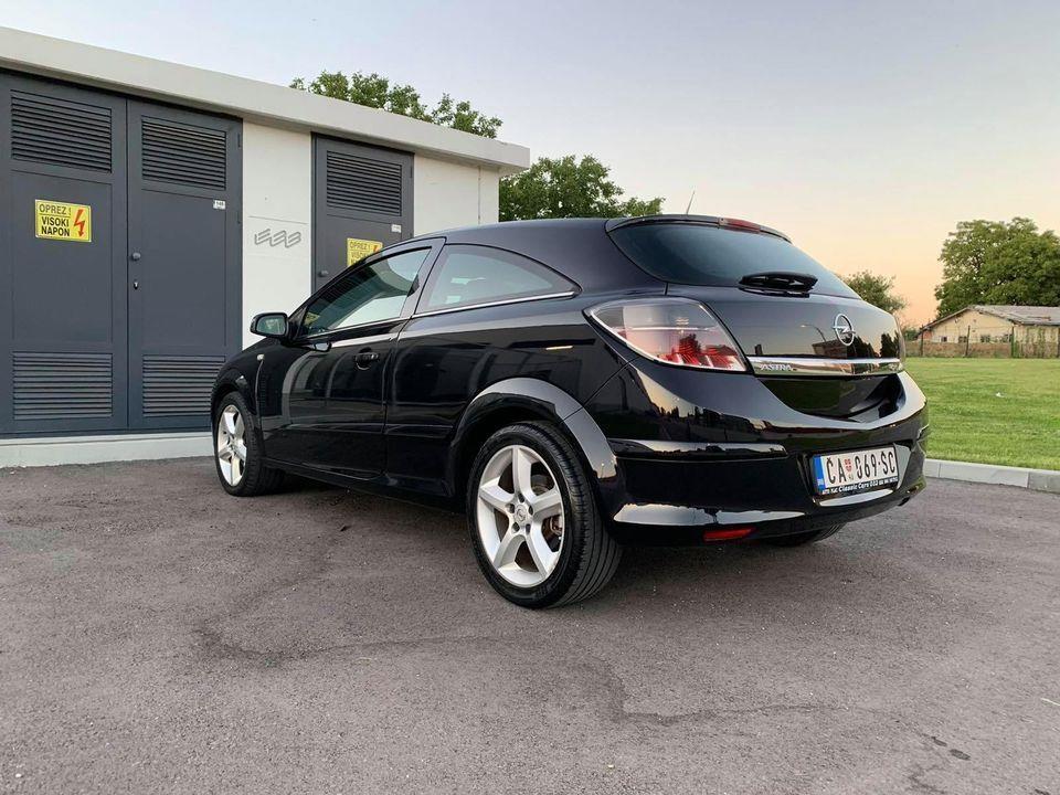 Opel-astra-GTC