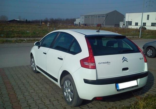 Citroen-C4-1-6-HDI--08