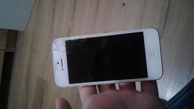 iPhone 5 16Gb 