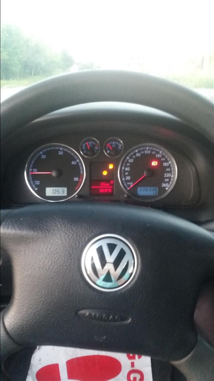 VW-Passat--02