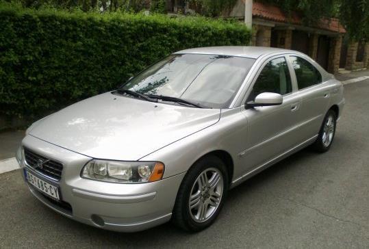 Volvo S60 2.4 d5 servisna -06