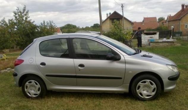 Peugeot-206-1-4-HDI--02