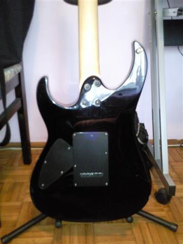 Elektricna-gitara-Cort-X2