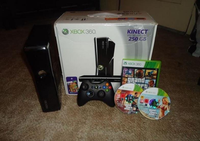 Xbox-360-+-GTA-V--hard-disk-250GB-